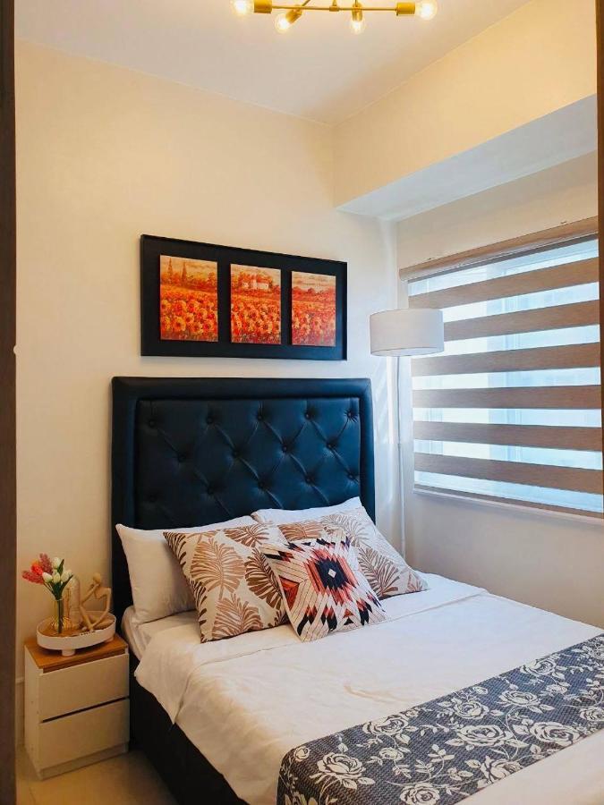 2 Bedroom Condo Vine Residences Quezon City With Pool Wifi Karaoke Board Games Netflix Экстерьер фото
