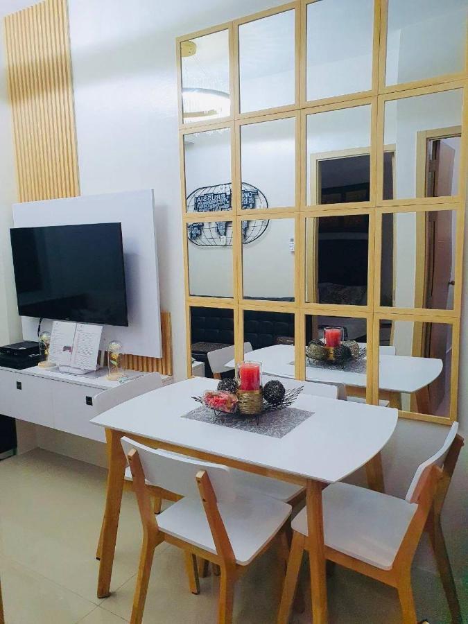2 Bedroom Condo Vine Residences Quezon City With Pool Wifi Karaoke Board Games Netflix Экстерьер фото