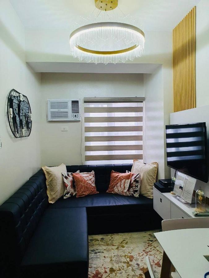 2 Bedroom Condo Vine Residences Quezon City With Pool Wifi Karaoke Board Games Netflix Экстерьер фото