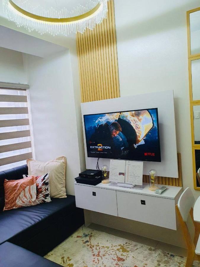 2 Bedroom Condo Vine Residences Quezon City With Pool Wifi Karaoke Board Games Netflix Экстерьер фото