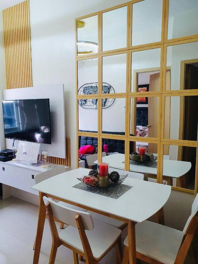 2 Bedroom Condo Vine Residences Quezon City With Pool Wifi Karaoke Board Games Netflix Экстерьер фото